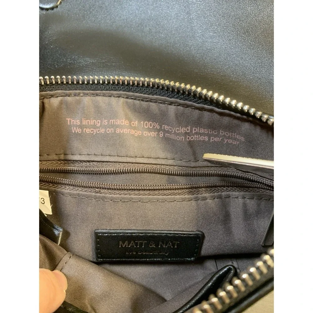 Matt & Nat HILEY Vegan Leather Crossbody Foldover Bag Purse Black Classic